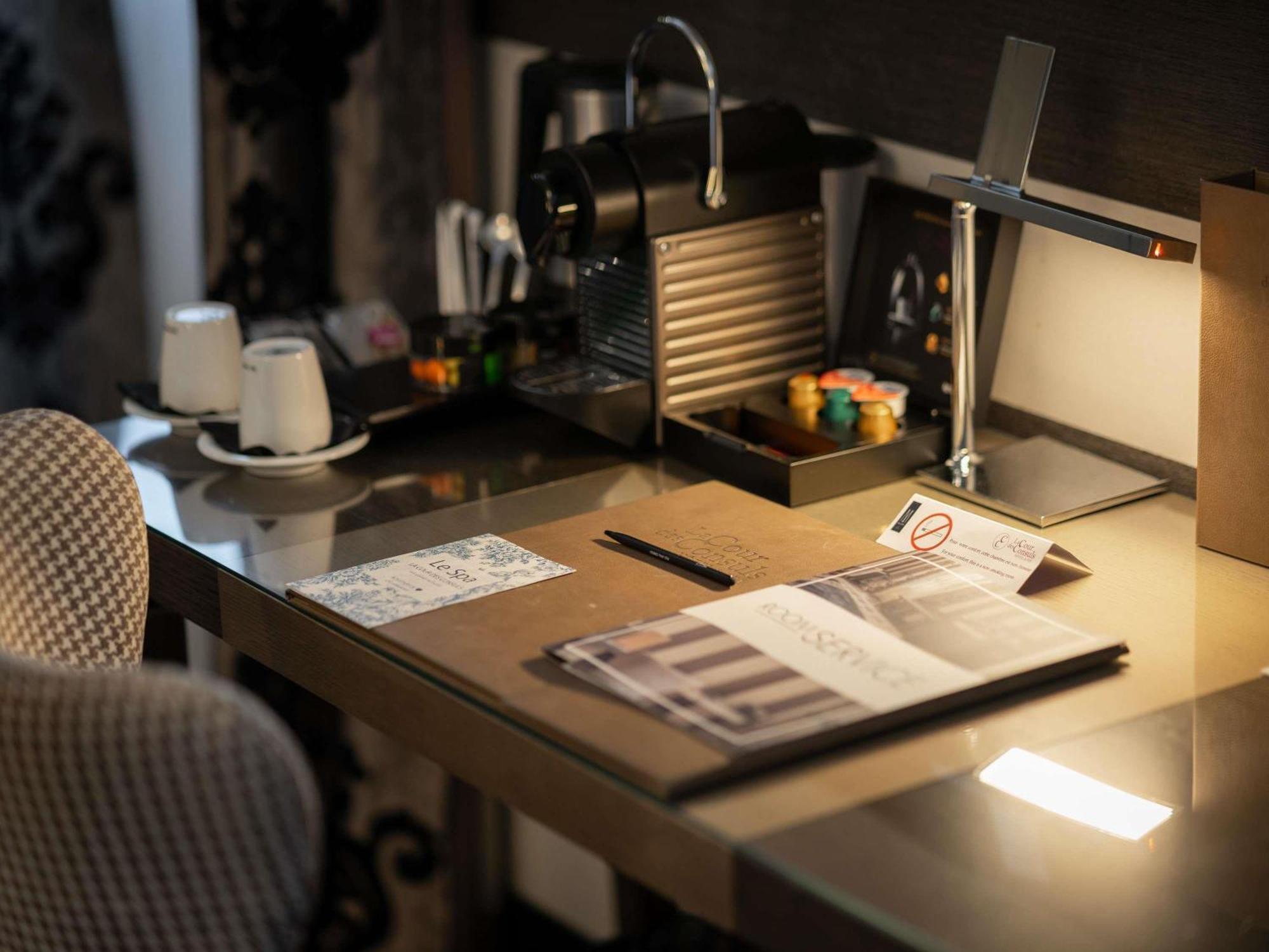 Superior Double Room Shower,1756562596:JPEG