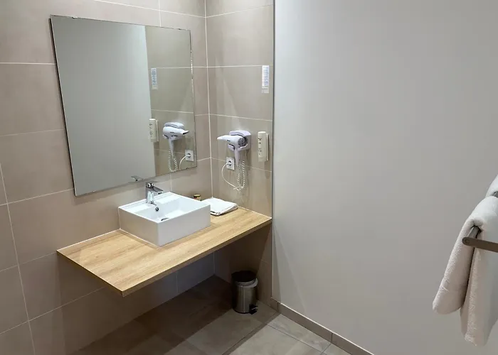 Contact Hotel Des Etats-Unis Toulouse